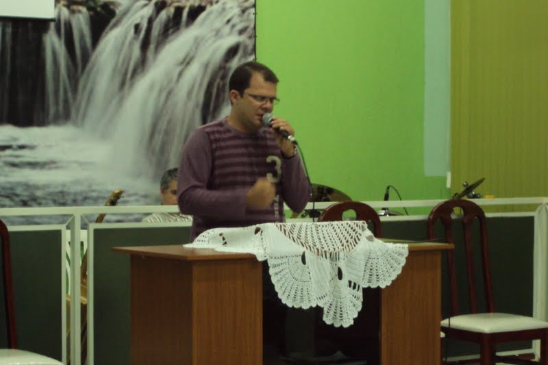 Cantor Júnior Pereira 